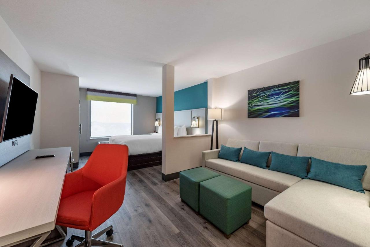 Comfort Suites Colorado Springs East - Medical Center Area Экстерьер фото