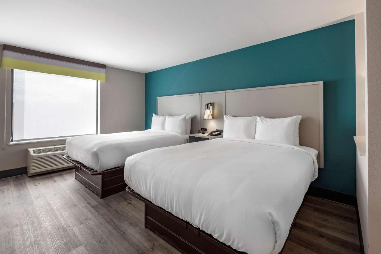 Comfort Suites Colorado Springs East - Medical Center Area Экстерьер фото