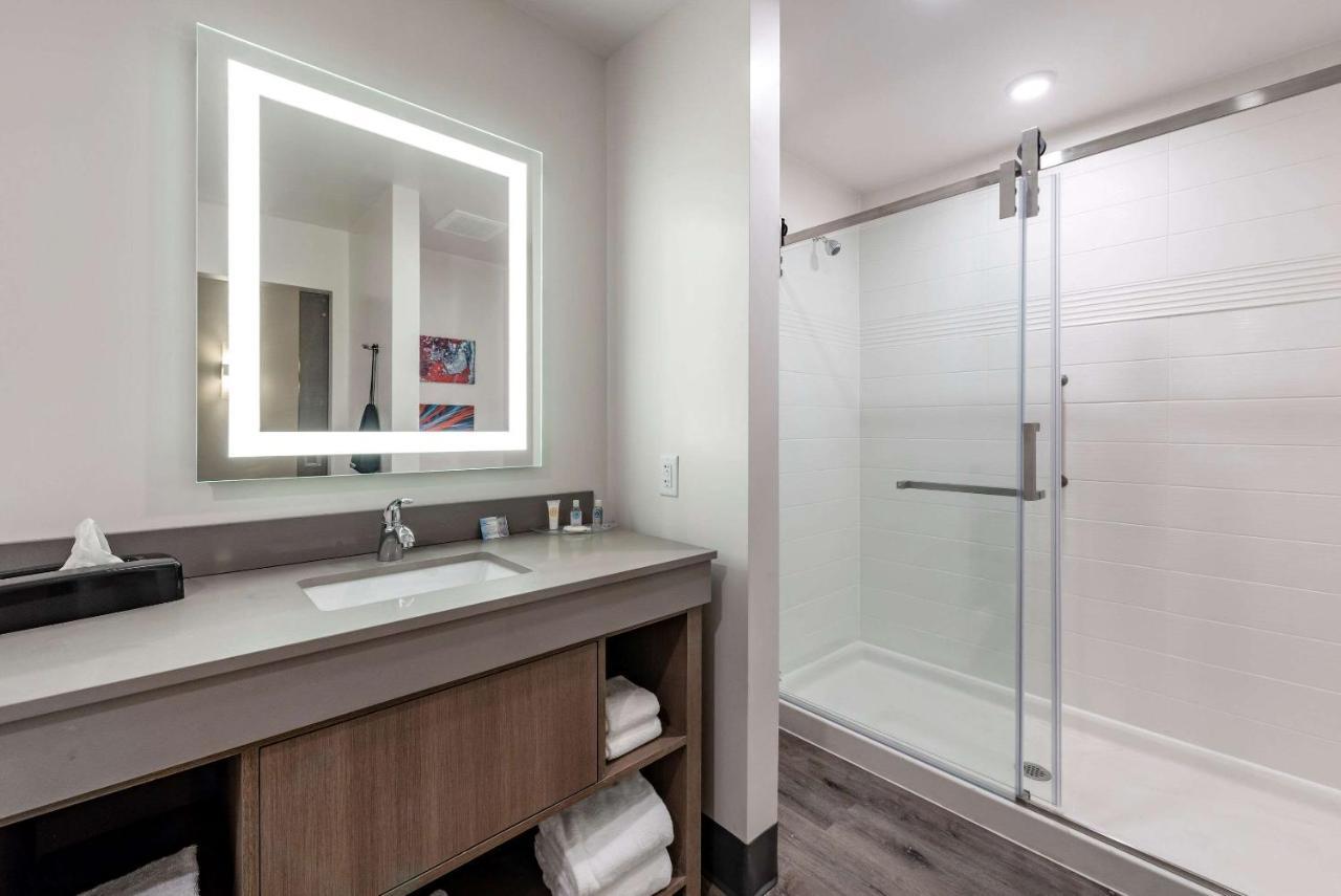Comfort Suites Colorado Springs East - Medical Center Area Экстерьер фото