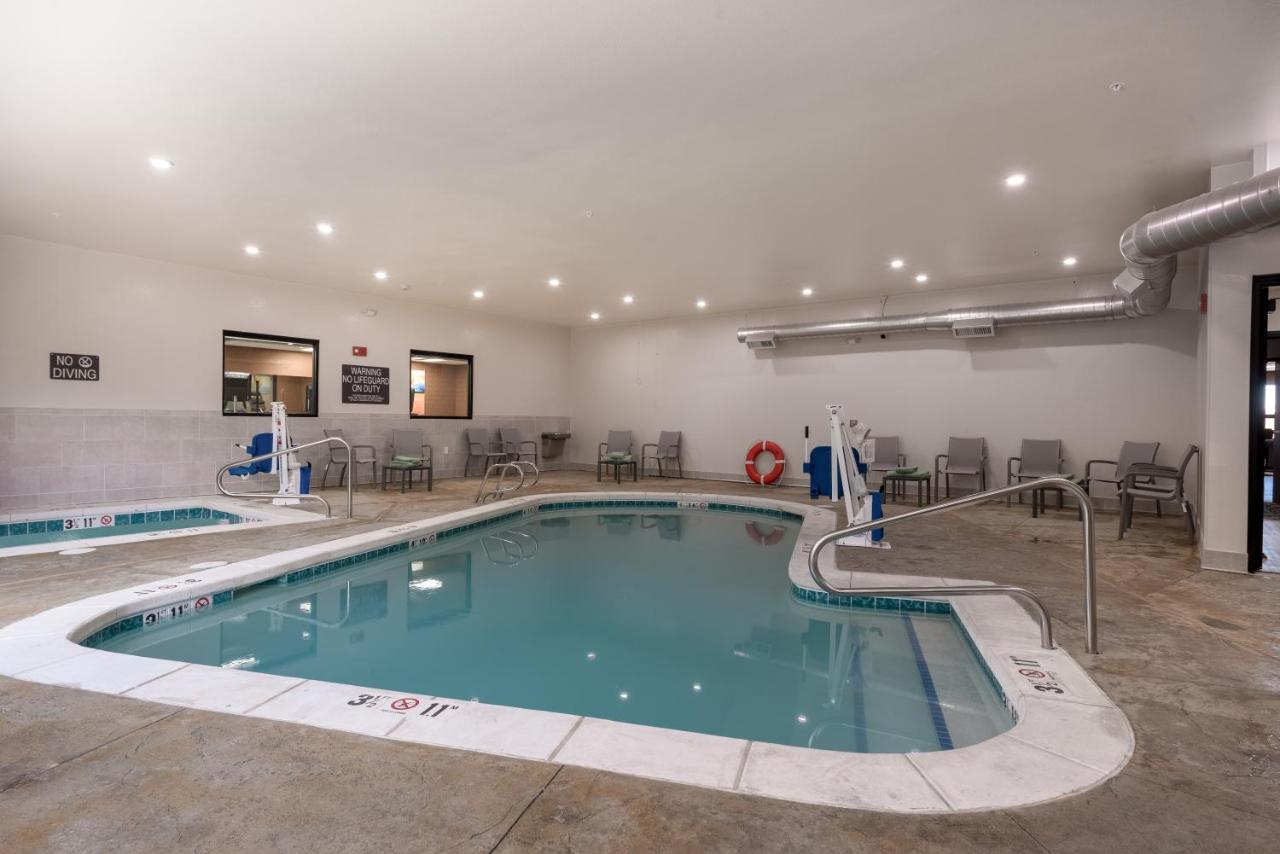Comfort Suites Colorado Springs East - Medical Center Area Экстерьер фото