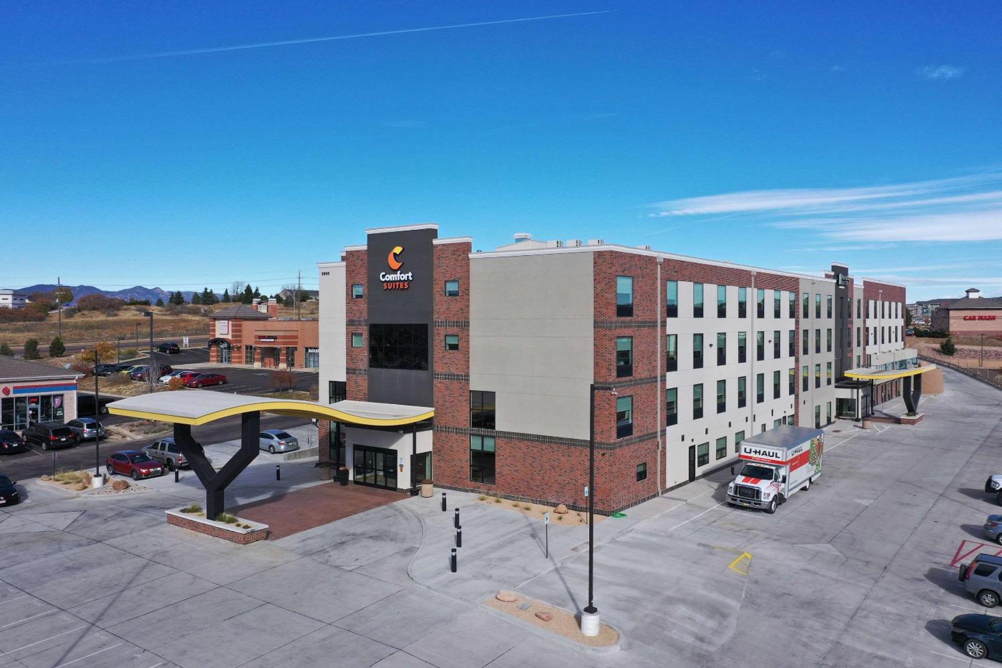 Comfort Suites Colorado Springs East - Medical Center Area Экстерьер фото